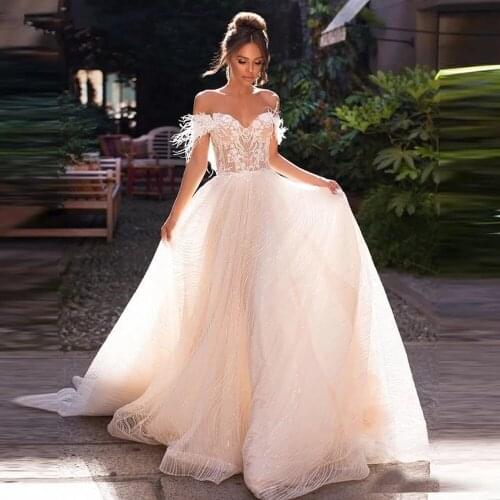Backless Wedding Dresses A-line Off The Shoulder Tulle Appliques Feather Dubai Arabic Wedding Gown Bridal Dress Vestido De Noiva