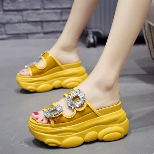 9cm Crystal Woman Beach Flip Flops 2020 New Summer Outside Sandals Slip- Resistant Slippers Platform Sandals Thick Sole Slippers