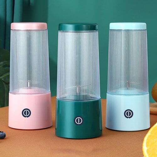 Small Portable Blender Smoothie Maker and Mixer Family Personal Blender for Milkshake Fruit Vegetables Drinks