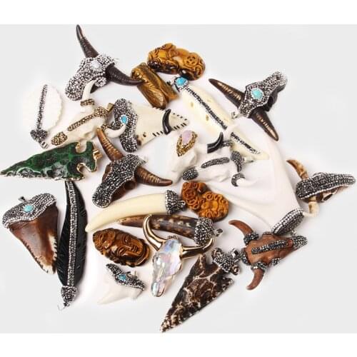 Goth Fashion Retro Stained Bull Bone Feather Cow Tooth Arrow Shape Charm Pendants For Men Hippop Jewelry Making Punk Necklace