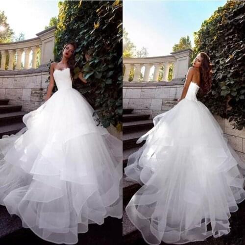 2019 Latest Strapless Wedding Dresses Ruched Tulle Sweep Train Corset Lace-Up Back Simple Bridal Gowns Custom Made Ball Gown Wed