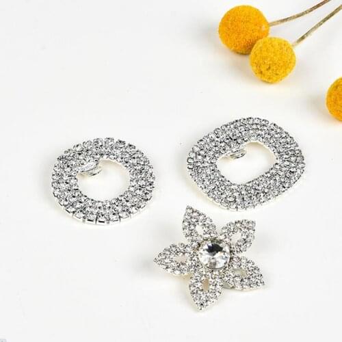 1 Pcs Women Elegant Shoes Rhinstones Ornament Crystal Decorations Shoes Clips Bridal Wedding Party Shoes Accessories 3 Styles