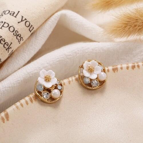 Korean New Design Fashion Jewelry Exquisite Copper Inlay Color Zircon Flower Leaf Garland Women Earrings Jewelry Party