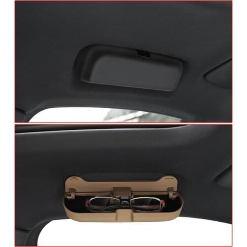 Car sunglasses holder glasses case storage box for Porsche Cayenne 9YA auto sun visor glasses case spectacle storage holder