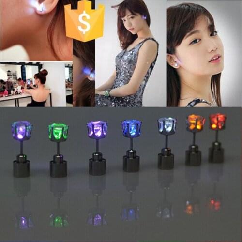 Gift fashion jewelry wholesale manufacturers wild new sexy little LED oval Stud Earrings small female 200pcs/lot