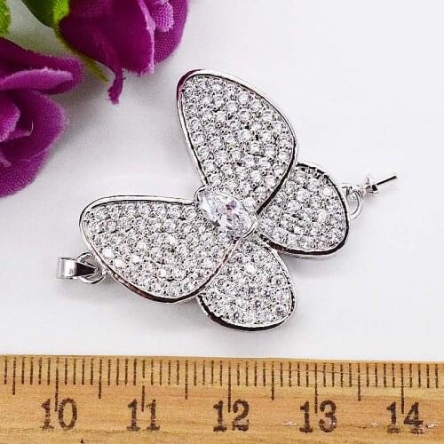 High-grade zircon micro inlay classic butterfly buckle pendant fashion long sweater chain link clasp accessories