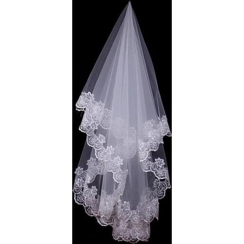Bewitching Looking One Layer Bridal Veil Appliques Long Lace Edge No Comb Wedding Accessories