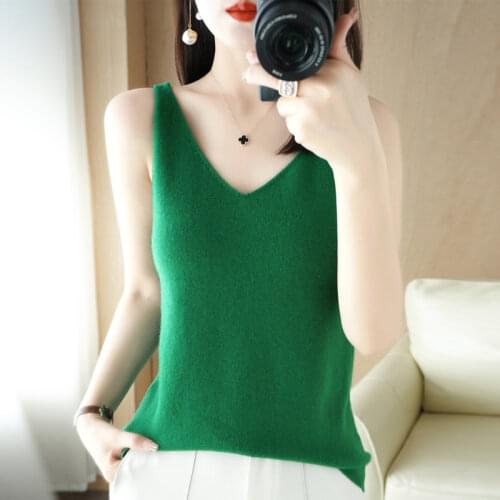 MVLYFLRT Women's Tops & T-Shirts