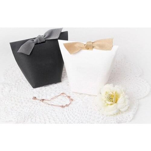 MERCI BEAUCOUP White Color Wedding Gift Boxes Paper Cake Box Baby Shower Favor Boxes creative Candy Box With Ribbon 100pcs