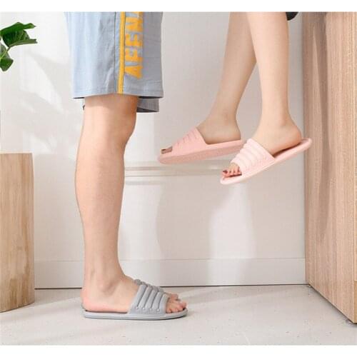 2020 New Summer Lady Slippers Non-Slip Indoor Couple Slipper Cute EVA Home Slippers Female Home Bathroom Soft Bottom Slippers 5z