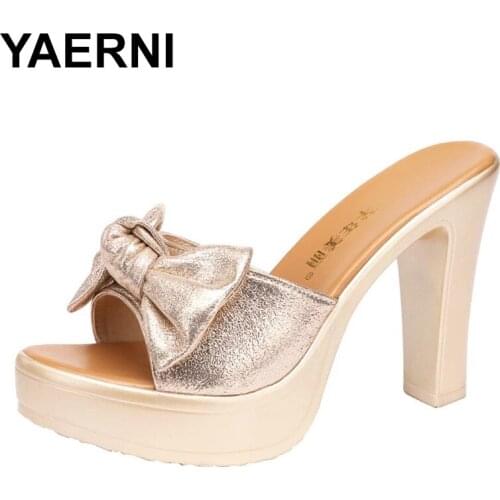 YAERNI Big Size Rubber Flip Flops House Slippers Platform Square heel Shoes Women Heels Pantofle Slides Fashion Hawaiian Block