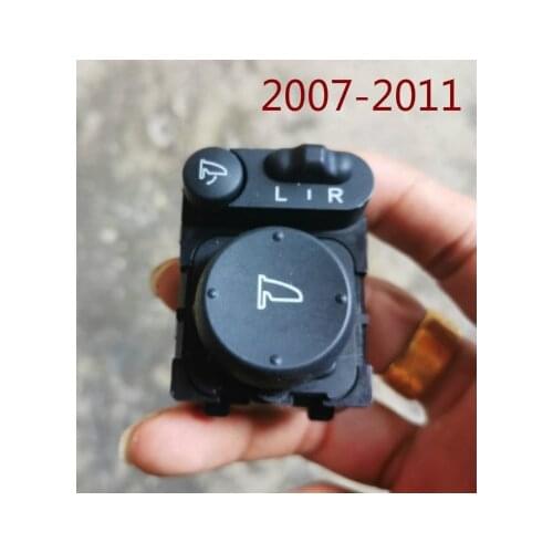 White backlight for Honda 2007-11 years old CRV RE4 rearview mirror reversing folding adjustment switch original