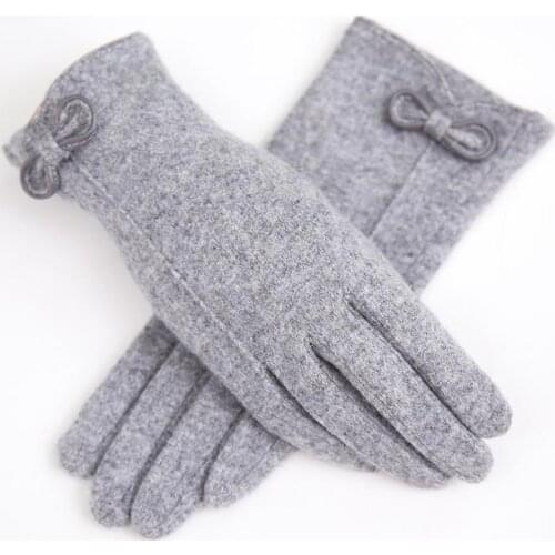 Korean Version of Sheep Wool Gloves Autumn and Winter Warm Touch Screen Ladies Cashmere Gloves Plus Velvet Points Autumn Gloves