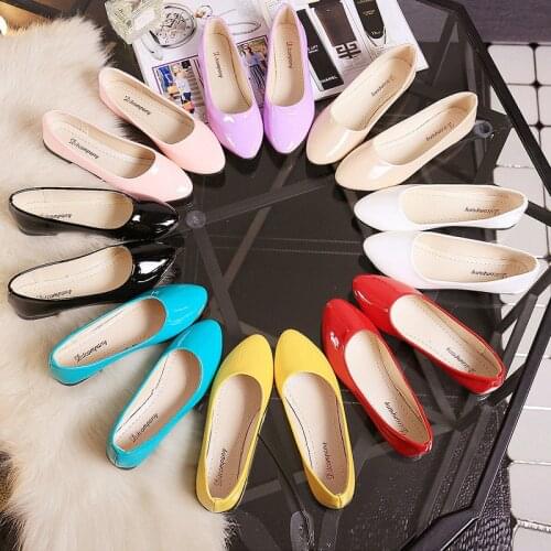 Single shoes PU patent leather shoes woman shallow round tow spring autumn ballet flats shoes contracted big size 35-42
