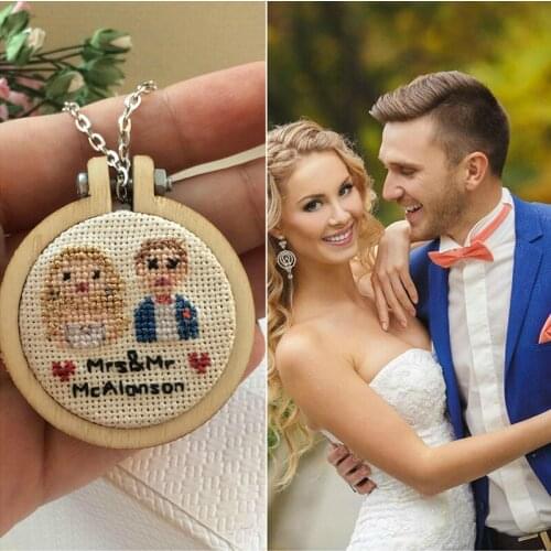 Wooden Embroidery Frame Small Hand Stitching Hoop Mini Embroidery Hoop Cross Framing Hoop Wood Earring DIY Gift