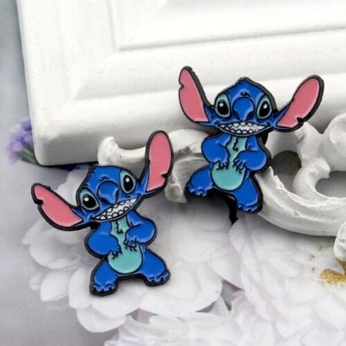 Disney Star Wars Stitch Brooches Cute Doll Metal Brooch Badge Kawaii Clothing Backpack Pins Custom Button Badges Pin Cartoon