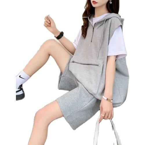 Fashion Loose Womens Clothing 2021 Sleeveless Vest Hooded Suit Summer Tracksuit Women Shorts Two Piece Set Women