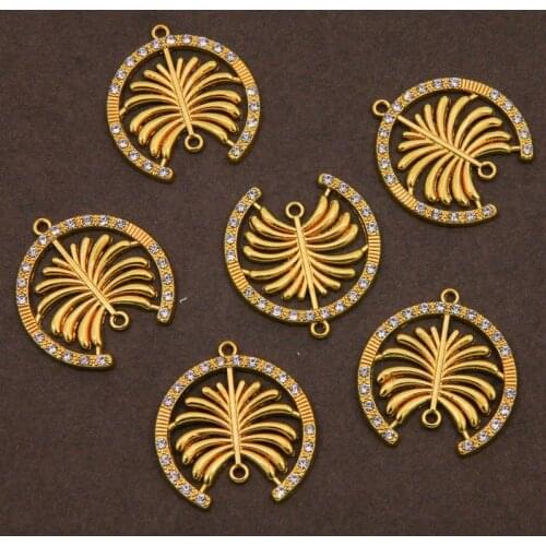 3pcs New style Dubai Palm Island shape ladies necklace pendant exquisite plant fashion to send female souvenir gifts