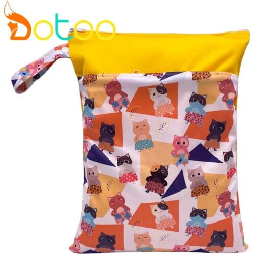 Dotoo Cat Print 1PC Reusable Water Resistant Printed PUL Wet Dry Diaper Bag Double Pocket Cloth Handle Wet bags For baby