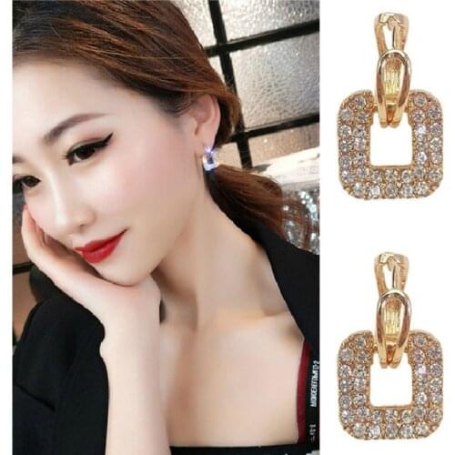 Korean Fashion Earrings Punk New Temperament Earrings Personality Wild Box Crystal Earrings Womens Sales Cute Earrings