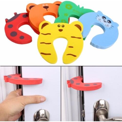 5PCS/ Cartoon Child Security Door Card File Environmental Protection Materials Baby door anti - Folder Hand Security door card