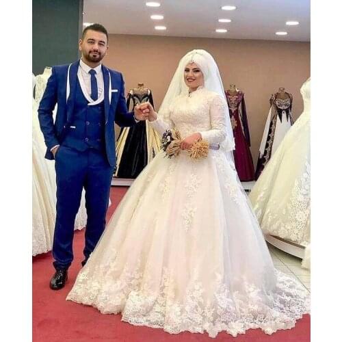 Elegant Muslim Wedding Dresses High Neck Lace applique Long Sleeve Arabic Wedding Gowns Wedding Dress 2021 Robe De Mariee