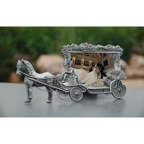 White Princess Carriage Marriage Wedding horse Frame chocolate silicone fandont mold cake decoration baking tools