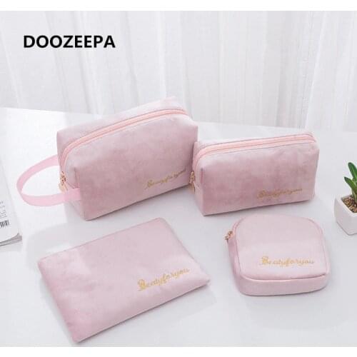 DOOZEEPA Women Cosmetic Bag Soft Velvet Make Up Storage Bag Pads Toiletry Package Travel Makeup Bag Organizer Pouch Beauty Case