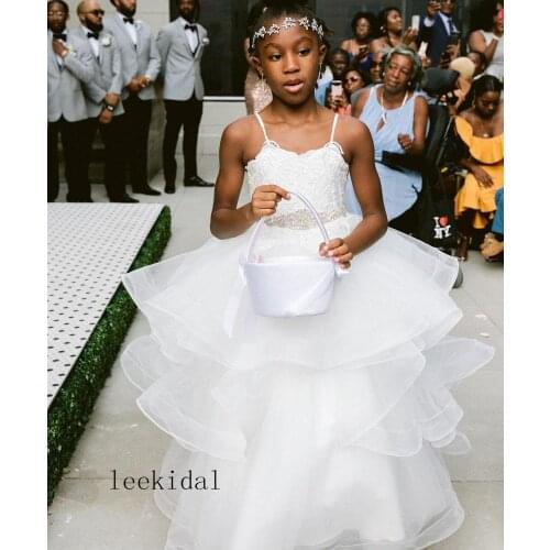 Vintage Lace Flower Girl Dresses Ball Gown Spaghetti Tiers Little Girl Wedding Dresses Vintage Communion Pageant Dresses Gown