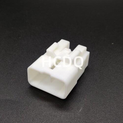 The original 90980-11102 10PIM automobile connector plug shell and terminal are supplied from stock