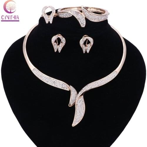 Fashion Necklace Earrings Bracelet Ring Gold Color Jewelry Sets For Women Wedding Imitation Crystal Holiday Accessories