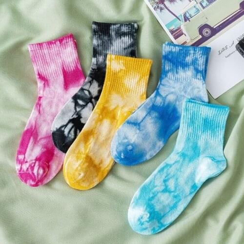 Tie-dye socks street ins trend socks new gradient color men and women casual sports socks breathable sweat socks funny gift