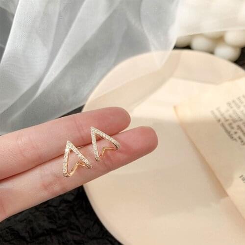 Classic Triangle Crystal Stud Earrings Exquisite Gold Color Shining Rhinestone Earring For Women Jewelry Bijoux Gift