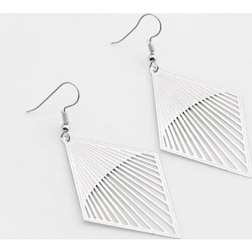 New Trendy Simple Filigree Earrings for Women Silhouette Drop Earrings Spring Summer Jewelry Party Accessories Drop Shipping