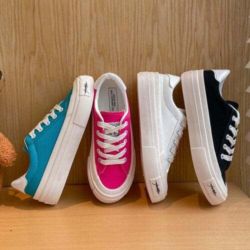 2021 New Canvas Shoes Women Vulcanize Shoes Student Solid Color Sneakers Ladies Flats Casual Breathable Walking Shoes Skateboard