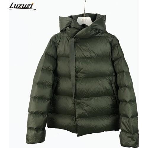 Luzuzi 2021 New Winter Down Jacket Women Ultra Light 90% White Duck Down Coat Hooded Warm Long Sleeve Female Short Puffer Jacket