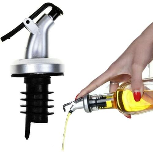 Bottle stopper vinegar bottles can ABS lock plug Olive Oil Sprayer Liquor Dispenser Wine Pourers Flip Top Stopper Kitchen Tool