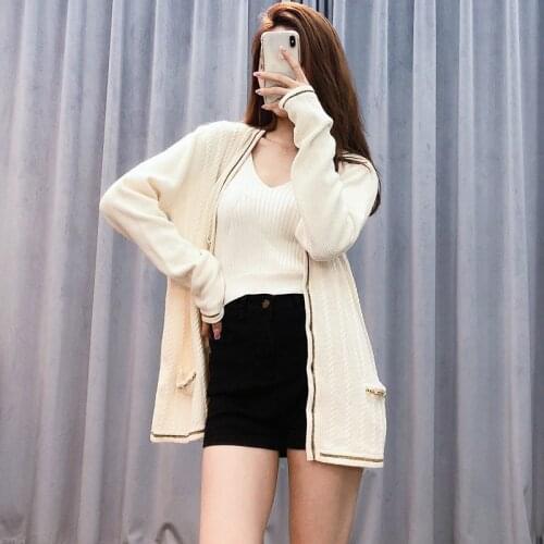 Brand Designer Pink Cardigan Women 2021 Autumn V neck SIngle Breasted Loose Knitted Sweater Cardigan Outfit Ladies Jumper Jacket