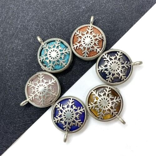 Snowflake Shape Copper Hollow Box Natural Stone Agate Fashion Pendant for DIY Jewelry Making Necklace and Bracelet Size 26x31mm