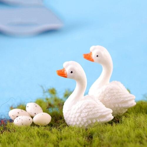 ZOCDOU 1 Piece White Goose Goosey Goosie Swan Cygnus Cisne Small Statue Decoration Accessories Miniature Decor Crafts Figurines