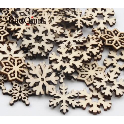20pcs/lot Natural Wooden Scrapbook Snowflake Pattern Handmade Painted Furniture Decoration Crafts Diy Holiday Decoration