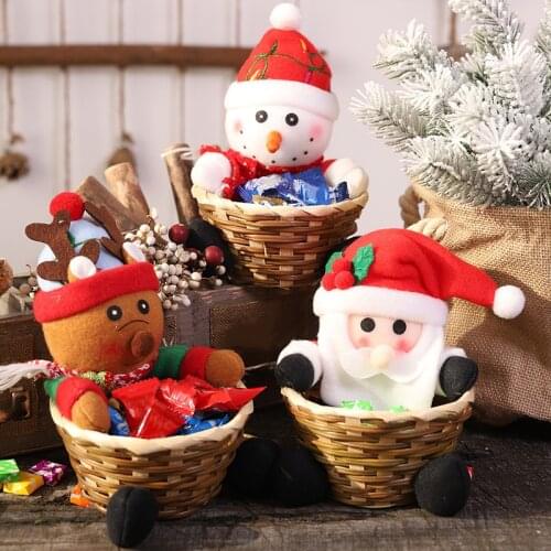 Christmas Candy Holder Basket with Plush Doll Creative Festival Rattan Party Snack Fruit Storage Container Home Ornament E7