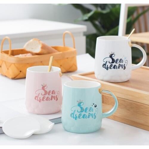 450ml 3D mermaid relief mug with lid spoon, cartoon gold coffee cup, men women creative cup Tea Milk Cups Drinkware Mugs Gift