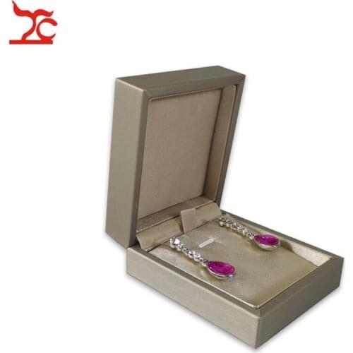 Quality Champagne Earring Jewelry Display Case Luxury PU Necklace Storage Gift Box Pendant Organizer Holder Box Customized Logo