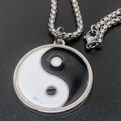 Chinese Geometric Pendant Necklace Tai Chi Yin Yang Chain Fashion Jewelry Necklace Men and Women Gift Necklace