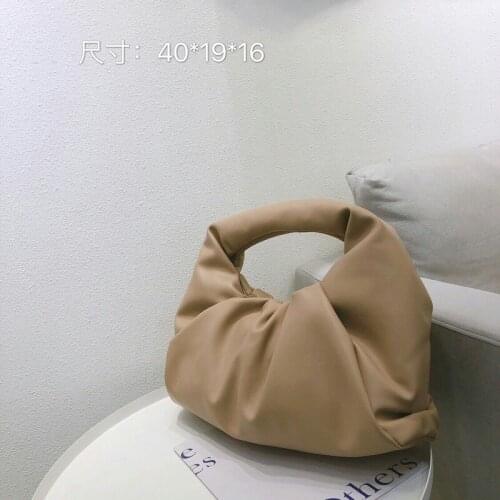 2020 spring new female bag Korean pure color underarm bag croissant net red all-match casual portable shoulder bag trend