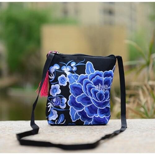 Fashion Women Ethnic Peony Min Shoulder Bag Embroidery Crossbody Handbag Tote Random color Best Sale-WT