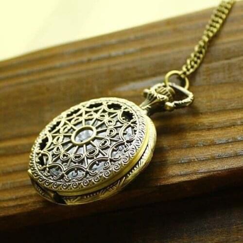 Bronze Dangle Quartz Watches Vintage Pocket Watch Hollow Necklace Chain Watches Pendant Antique Clock Womens Party Gifts