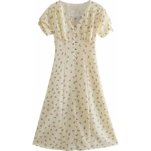 Spring and summer 2021 new products young womens vacation fresh shredded flowers women show thin a word waist dress DLQZ919