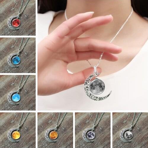 Hot Sale Space Universe Pendant Necklace Galaxy Moon Statement Necklace for Women New Fashion Jewelry High Quality Dropshipping